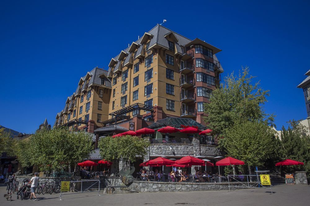 Sundial Hotel Whistler Exterior photo