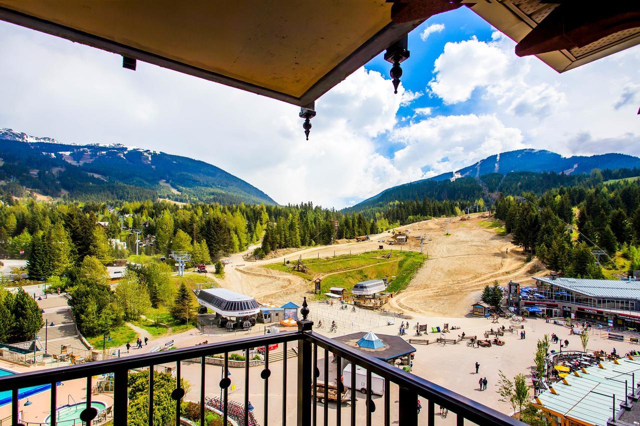 Sundial Hotel Whistler Exterior photo